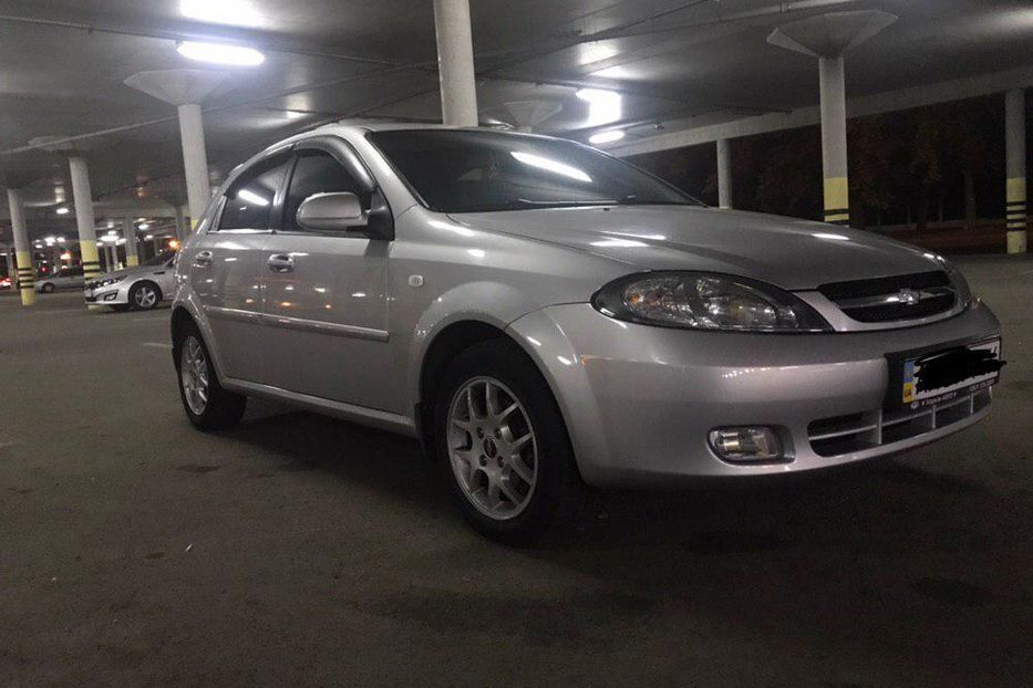 Продам Chevrolet Lacetti 2008 года в Харькове