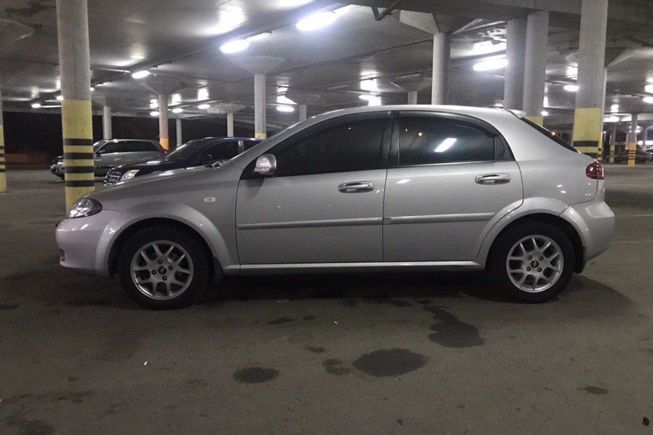 Продам Chevrolet Lacetti 2008 года в Харькове