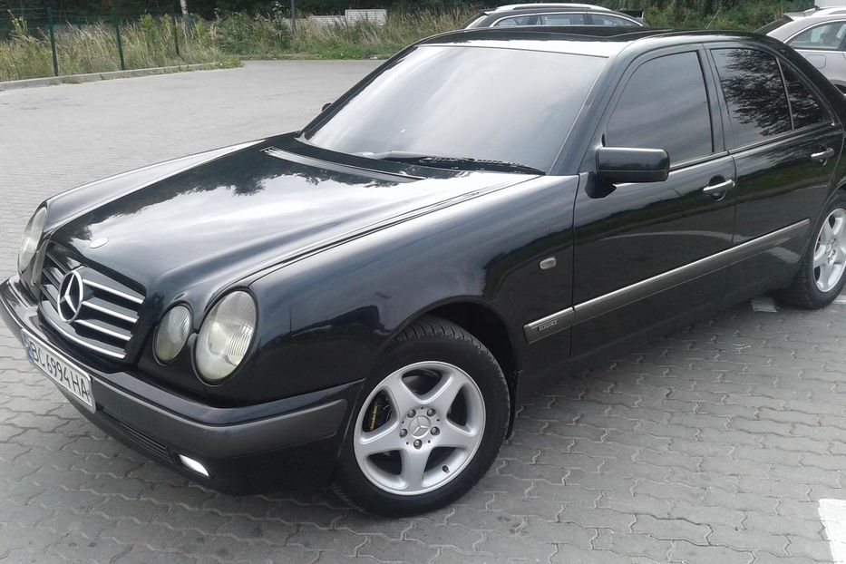 Продам Mercedes-Benz E-Class 1999 года в Львове