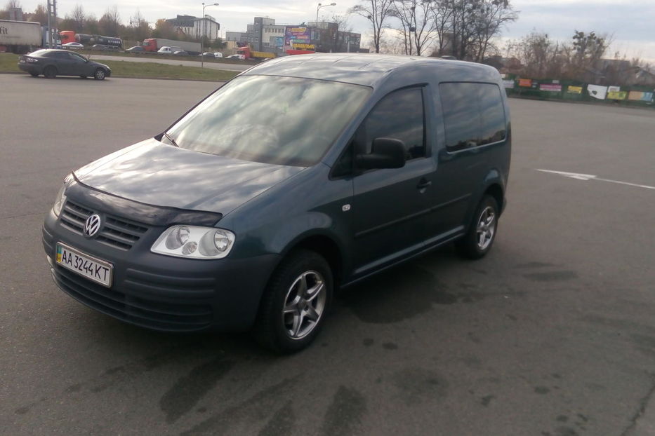 Продам Volkswagen Caddy пасс. пасссажир 2007 года в Киеве