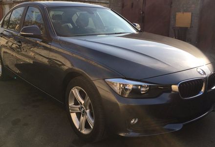 Продам BMW 320 320 i 2014 года в Киеве