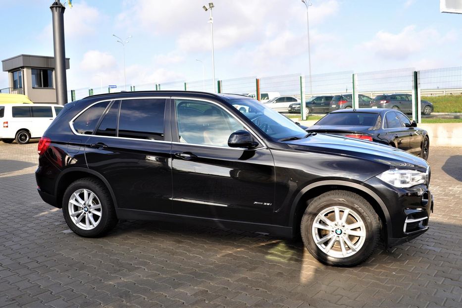 Продам BMW X5  X-Drive 35i  2015 года в г. Белая криница, Ровенская область