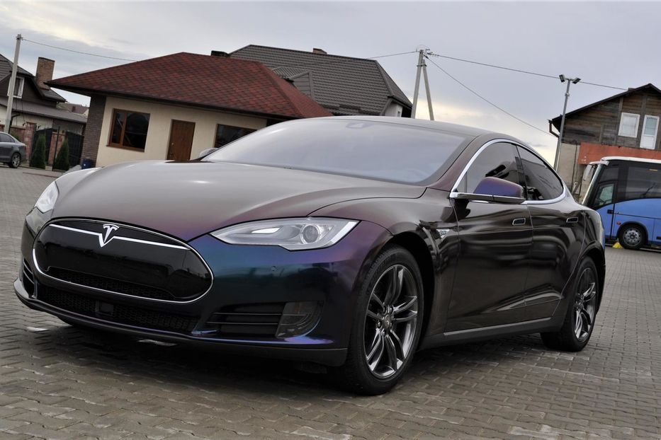 Продам Tesla Model S 60D 2015 года в г. Белая криница, Ровенская область