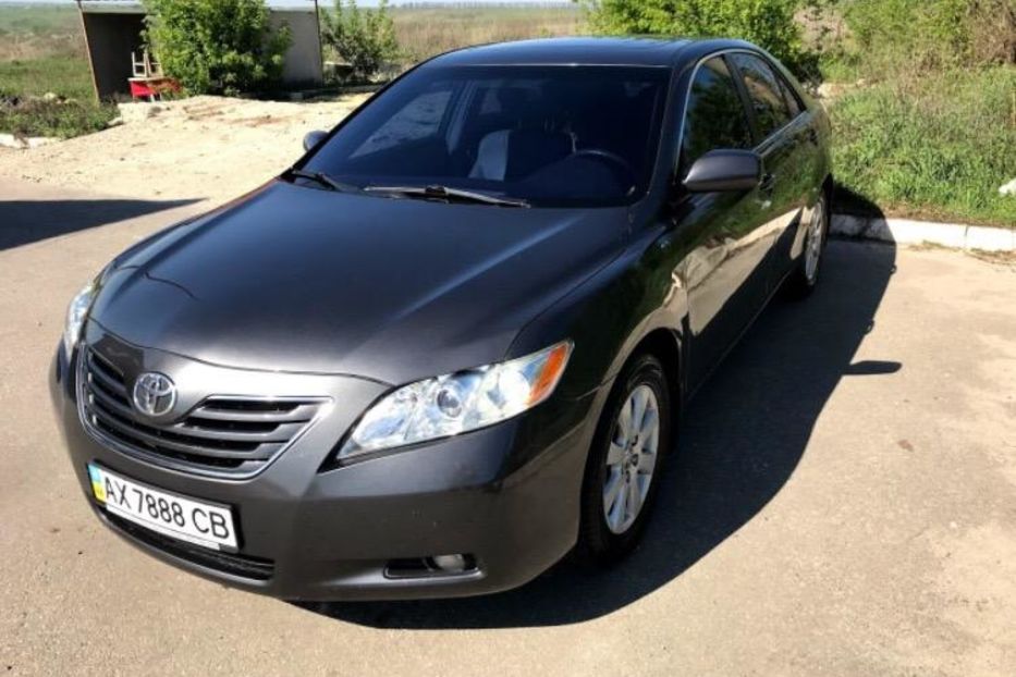 Продам Toyota Camry 2008 года в Харькове