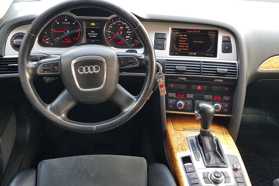 Продам Audi A6 2009 года в Киеве