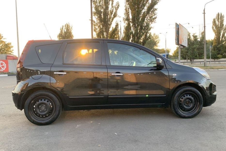 Продам Nissan Note 2011 года в Киеве