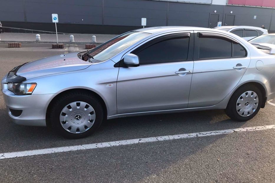 Продам Mitsubishi Lancer X 2008 года в Киеве