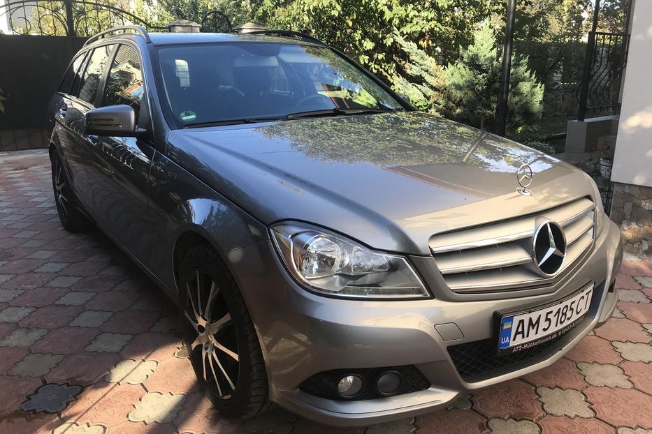 Продам Mercedes-Benz C-Class 200  2012 года в г. Чуднов, Житомирская область