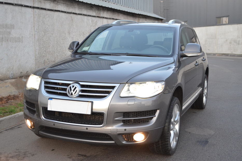 Продам Volkswagen Touareg 2008 года в Киеве