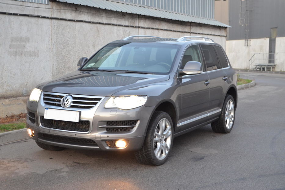 Продам Volkswagen Touareg 2008 года в Киеве