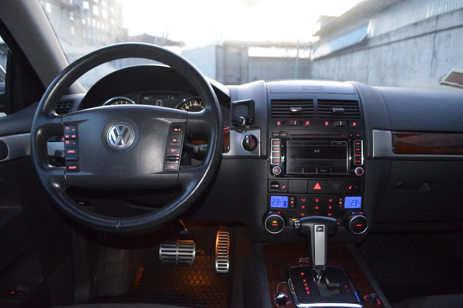 Продам Volkswagen Touareg 2008 года в Киеве