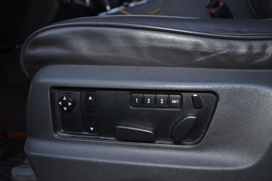 Продам Volkswagen Touareg 2008 года в Киеве