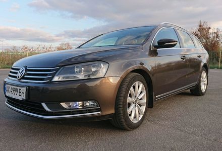 Продам Volkswagen Passat B7 2012 года в Харькове