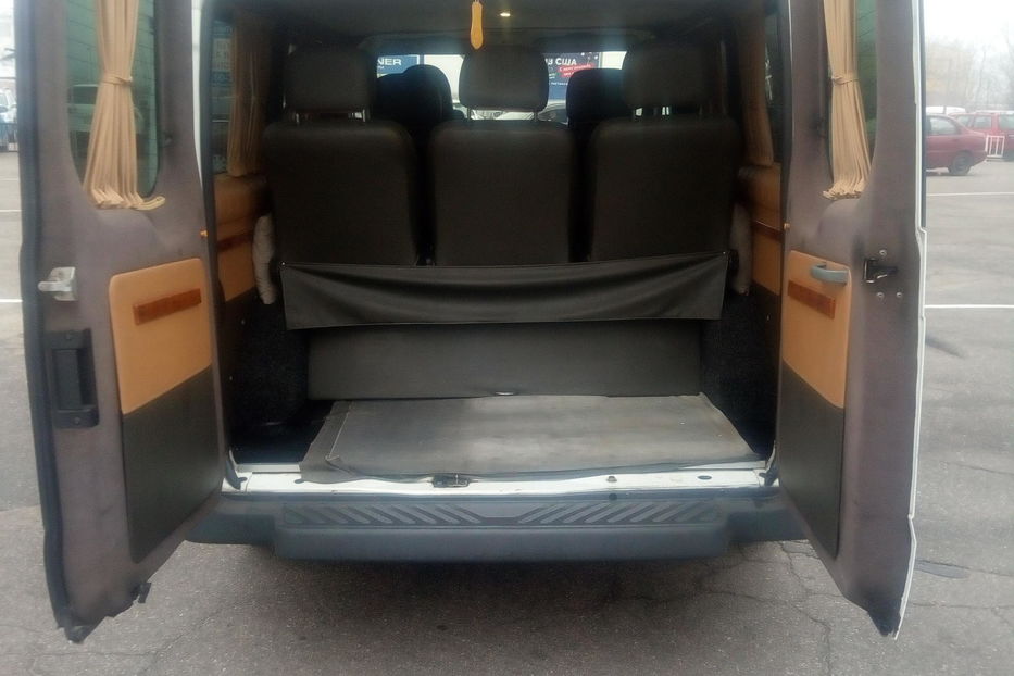 Продам Ford Transit пасс. 2011 года в Харькове