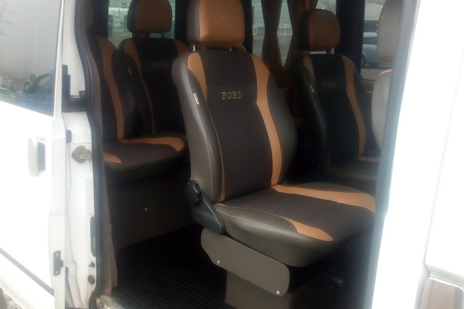 Продам Ford Transit пасс. 2011 года в Харькове