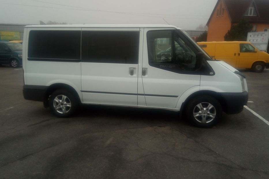 Продам Ford Transit пасс. 2011 года в Харькове