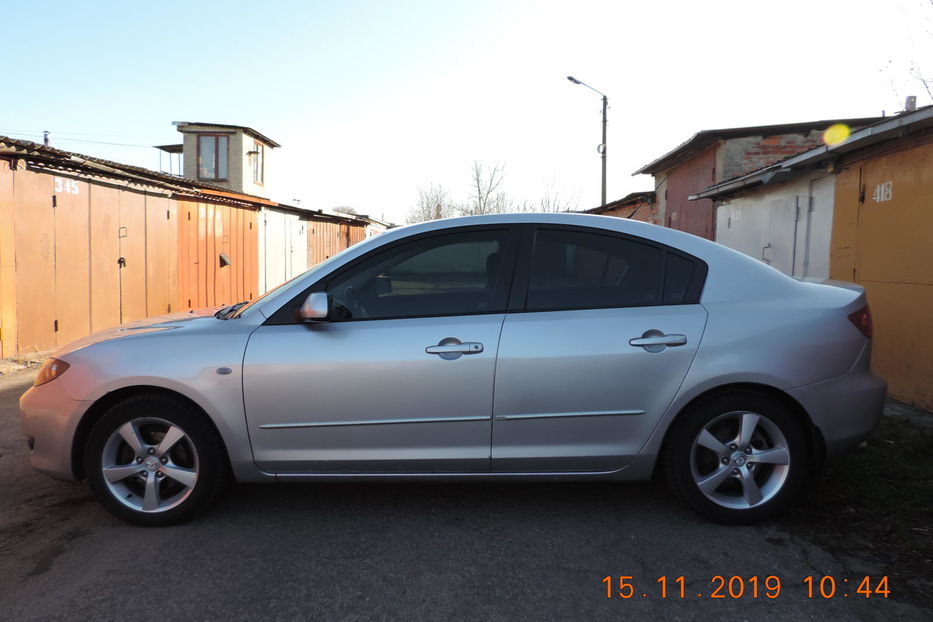 Продам Mazda 3 Седан 2004 года в Харькове