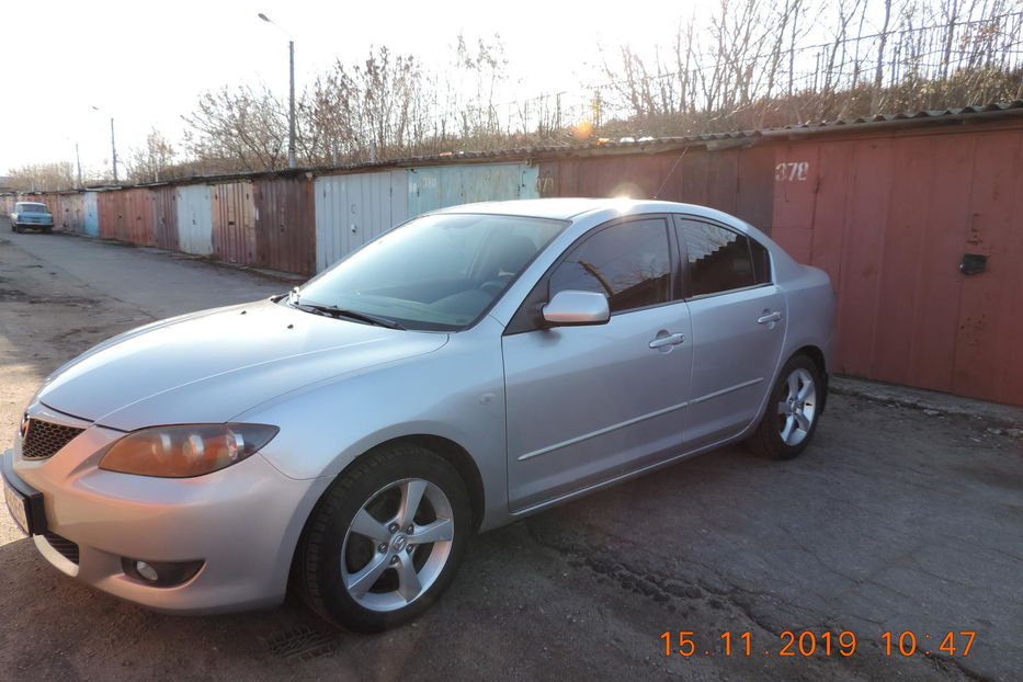 Продам Mazda 3 Седан 2004 года в Харькове