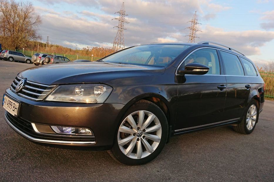 Продам Volkswagen Passat B7 2012 года в Харькове