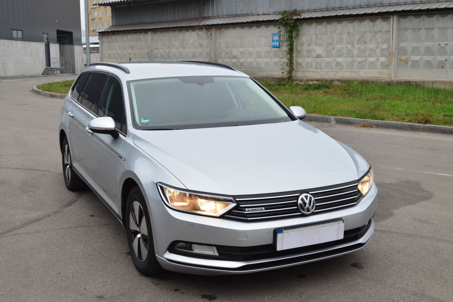 Продам Volkswagen Passat B8 2016 года в Киеве