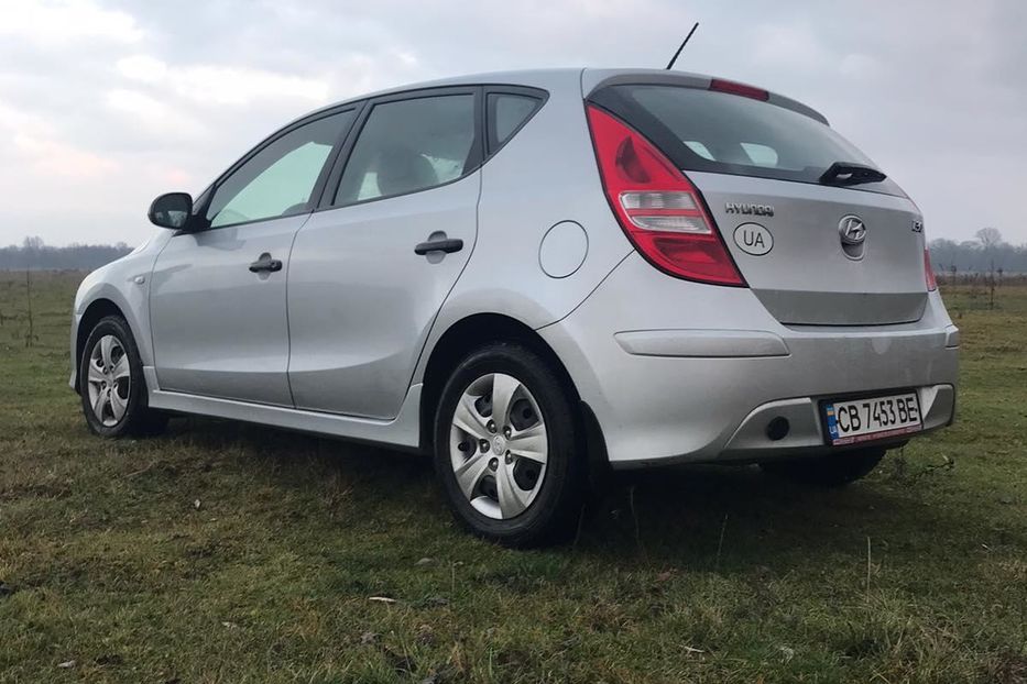 Продам Hyundai i30  2011 года в Чернигове