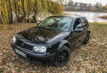 Продам Volkswagen Golf  VI 2000 года в Черкассах