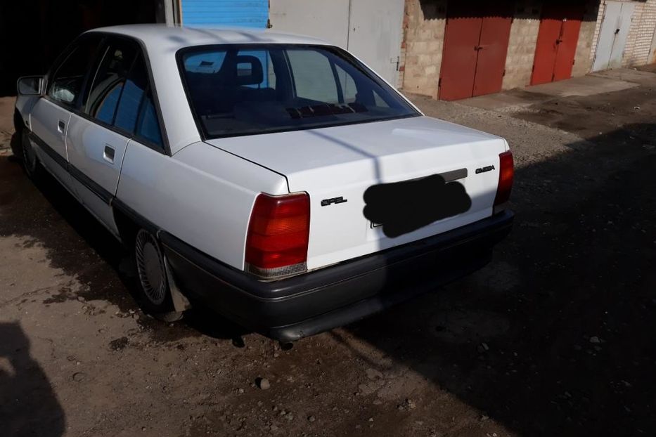 Продам Opel Omega GL 1989 года в г. Краматорск, Донецкая область