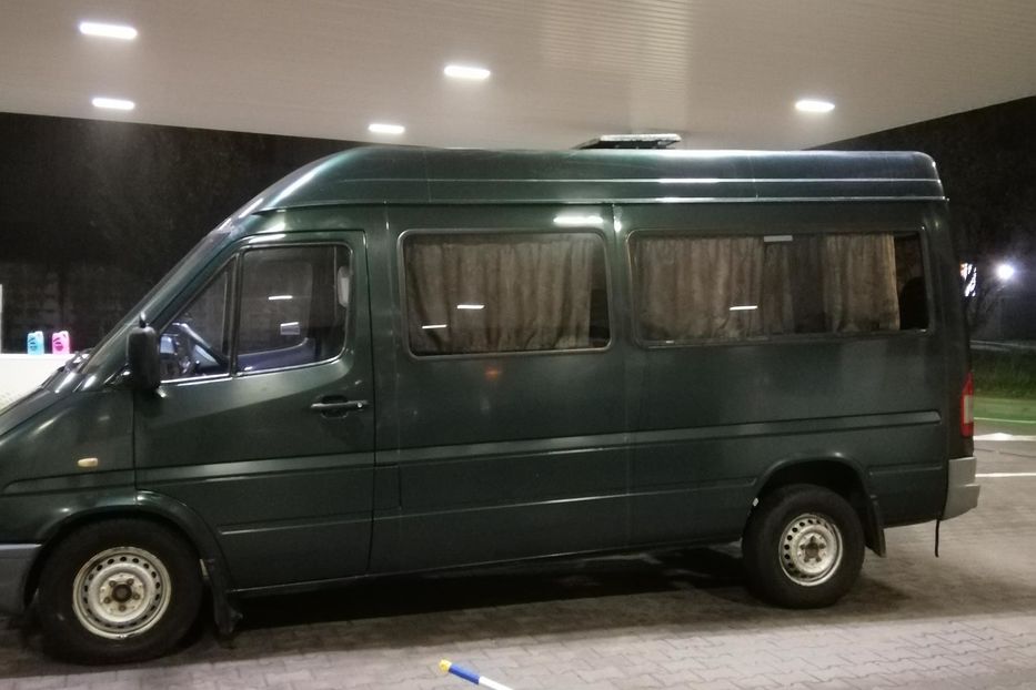 Продам Mercedes-Benz Sprinter 208 пасс. D2 1996 года в Киеве