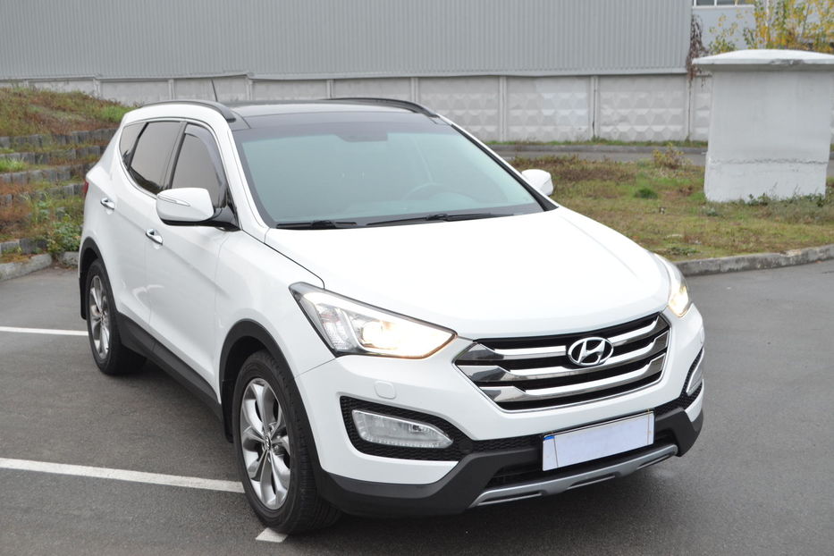 Продам Hyundai Santa FE 2012 года в Киеве