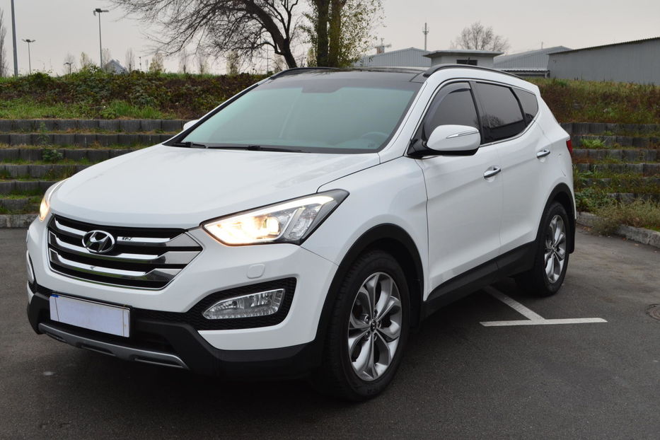 Продам Hyundai Santa FE 2012 года в Киеве