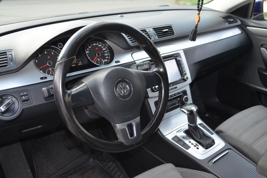 Продам Volkswagen Passat CC 2010 года в Киеве