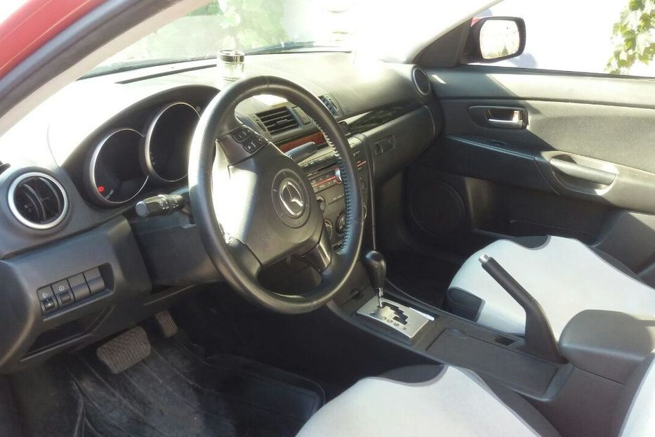 Продам Mazda 3 2005 года в Донецке