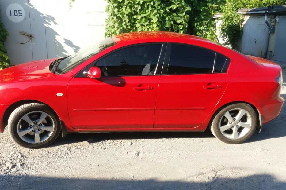 Продам Mazda 3 2005 года в Донецке