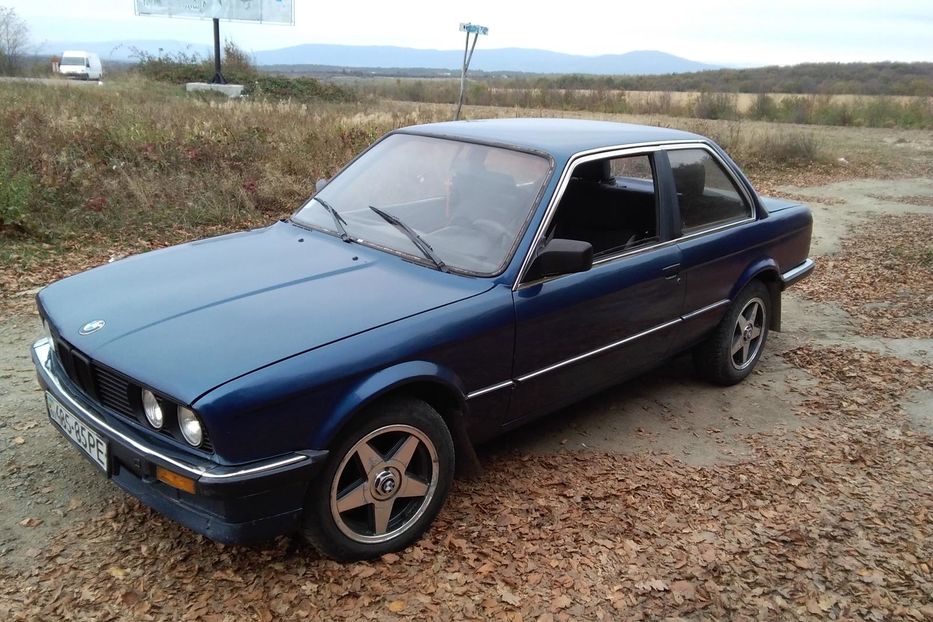 Продам BMW 318 Купе 1986 года в г. Виноградов, Закарпатская область