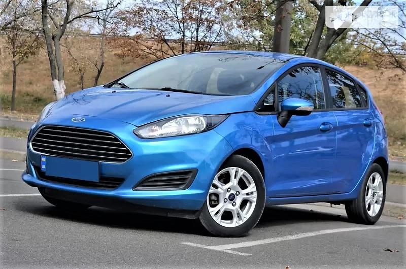 Продам Ford Fiesta 2015 года в Киеве