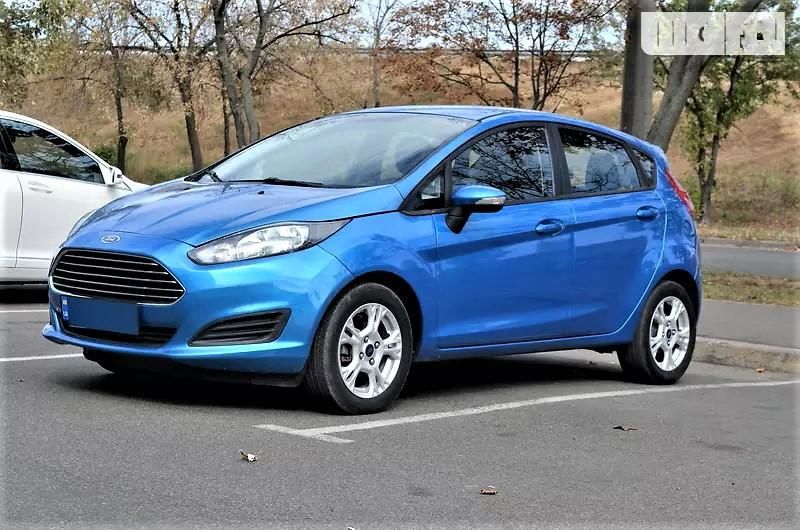 Продам Ford Fiesta 2015 года в Киеве