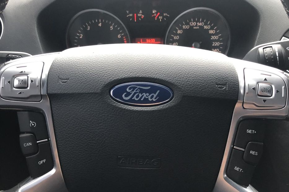 Продам Ford Mondeo 2013 года в Киеве