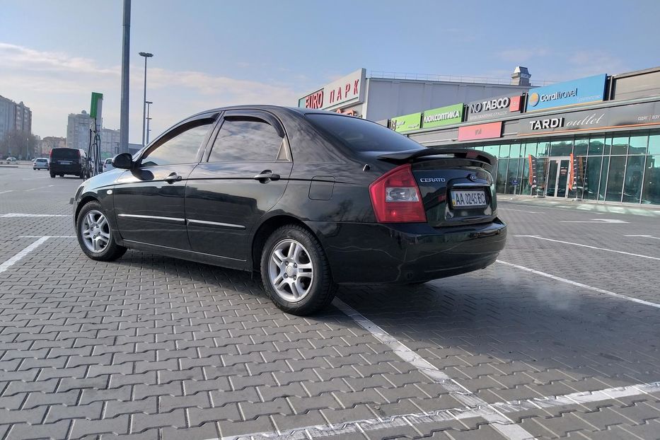 Продам Kia Cerato 2006 года в Киеве