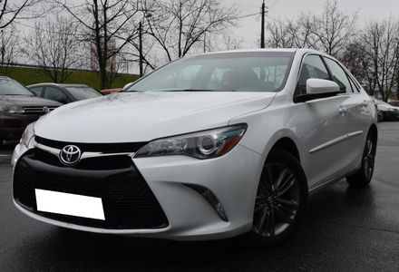 Продам Toyota Camry 2017 года в Киеве