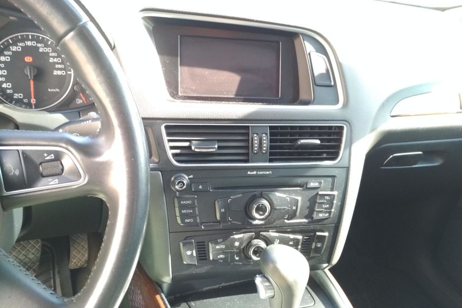 Продам Audi Q5 2010 года в Киеве