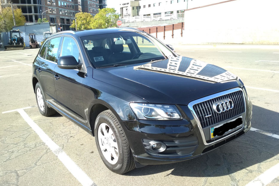 Продам Audi Q5 2010 года в Киеве