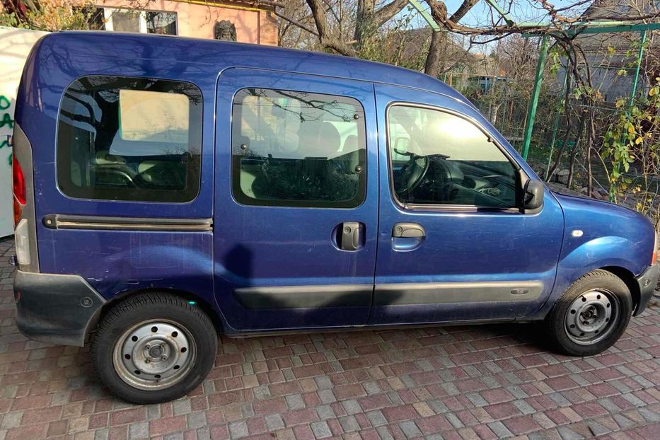 Продам Renault Kangoo пасс. 2001 года в Киеве