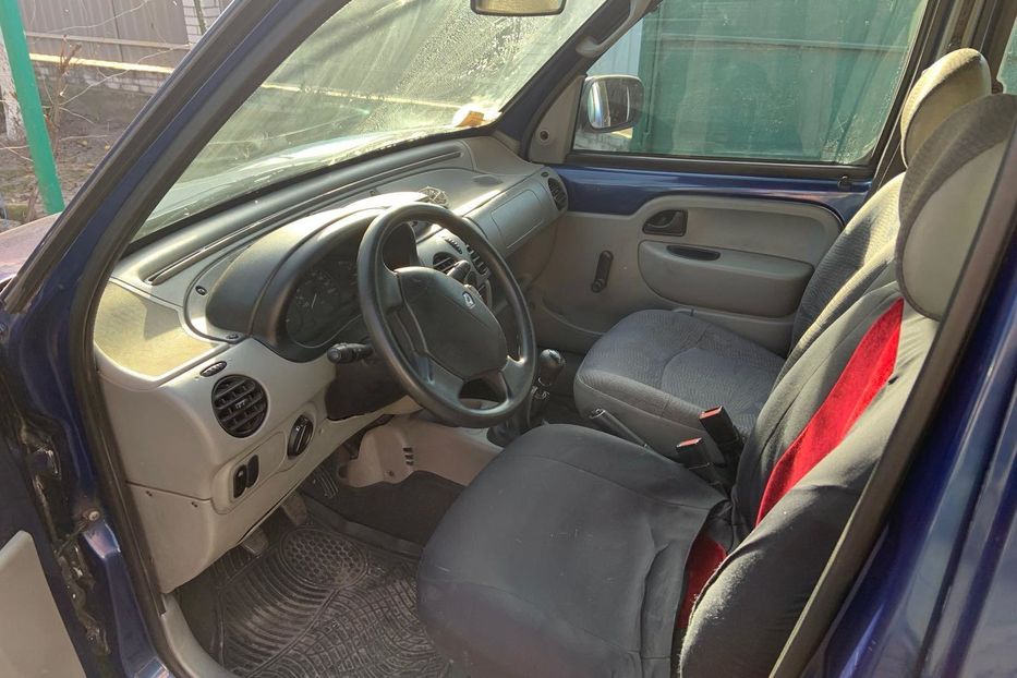 Продам Renault Kangoo пасс. 2001 года в Киеве