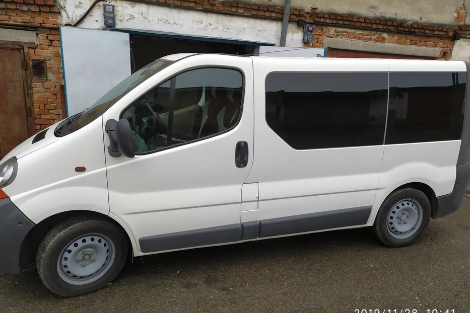 Продам Renault Trafic пасс. 2004 года в Тернополе