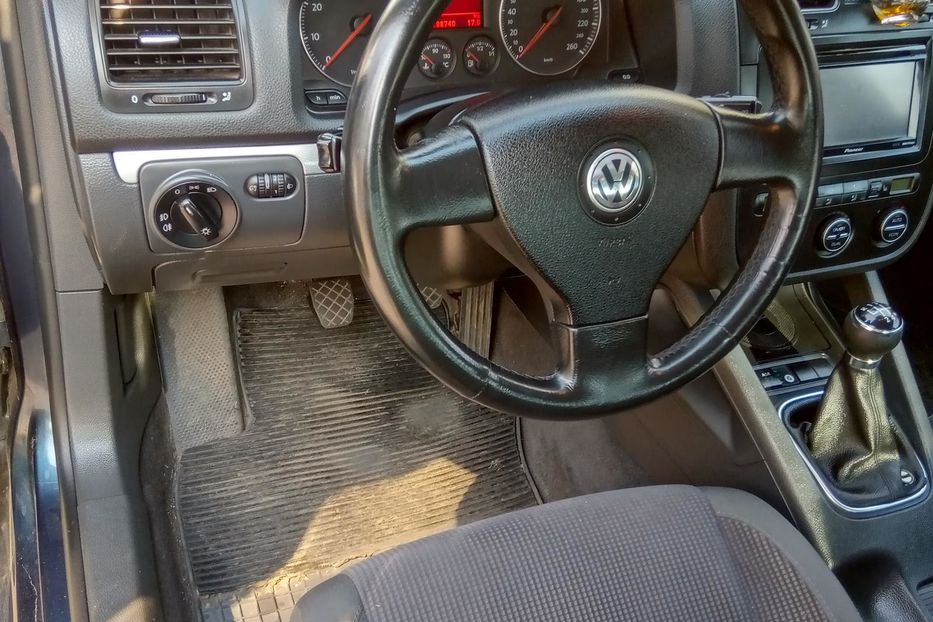 Продам Volkswagen Jetta 2006 года в Чернигове