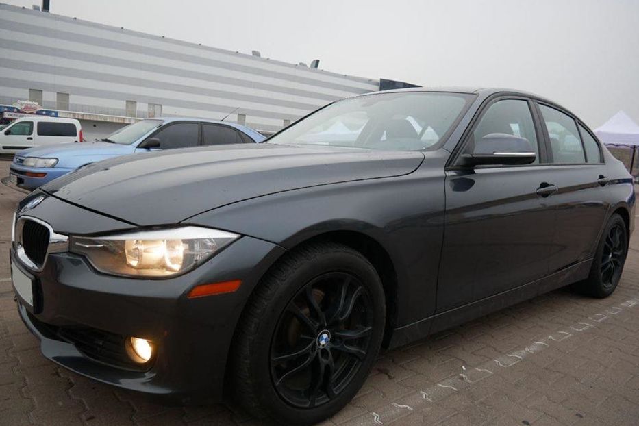 Продам BMW 320 f30 2013 года в Киеве