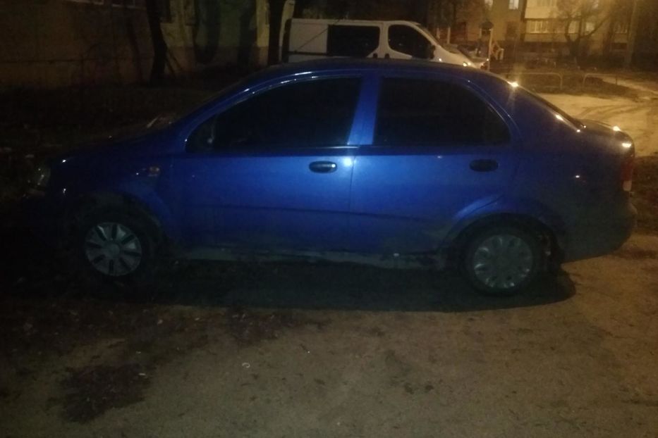 Продам Chevrolet Aveo 2003 года в Харькове