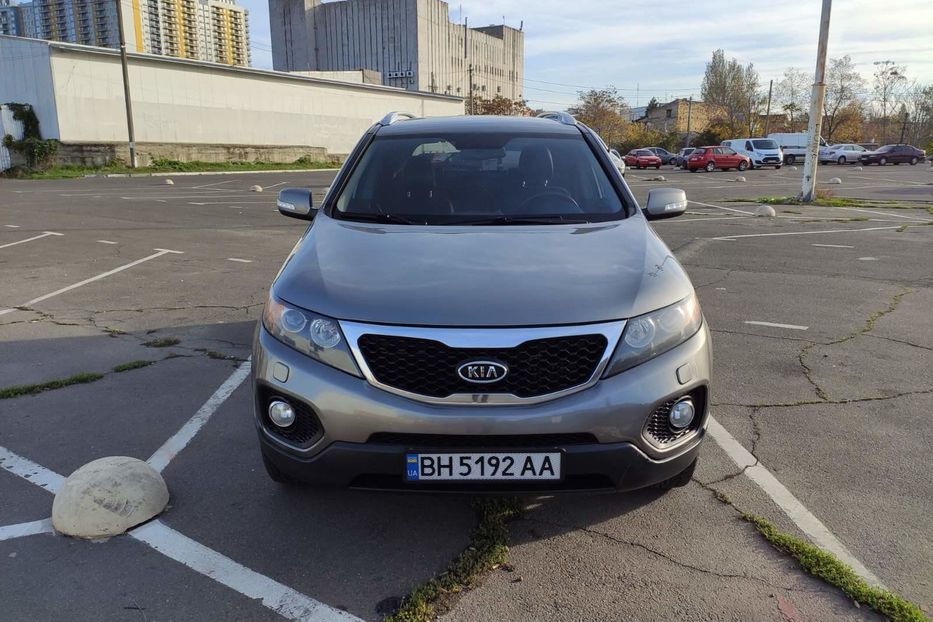 Продам Kia Sorento 2012 года в Одессе