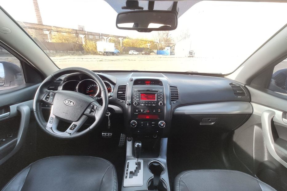 Продам Kia Sorento 2012 года в Одессе