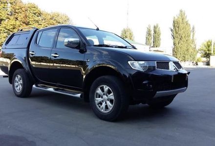 Продам Mitsubishi L 200 Лонг 2013 года в Киеве